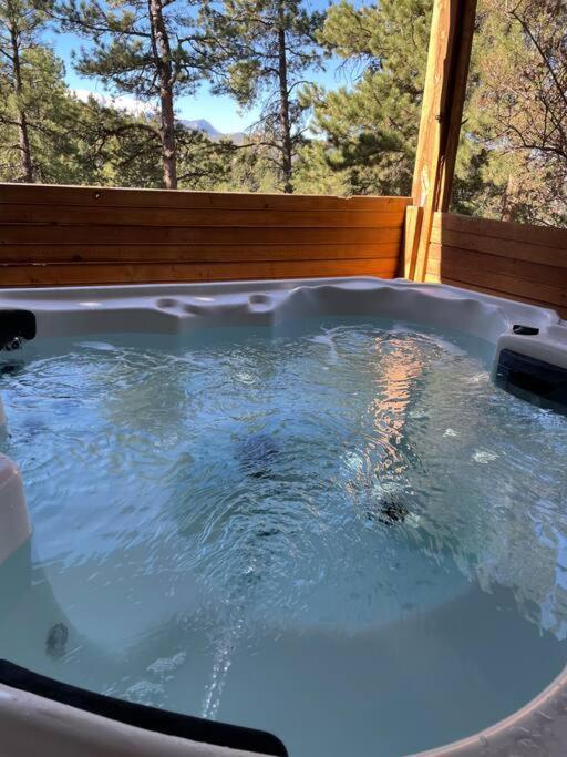 Private Hot Tub Overlooking Pikes Peak Woodland Park Exteriér fotografie